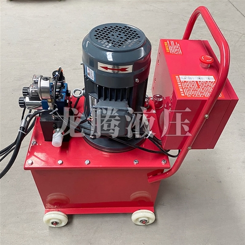 風管法蘭鉚釘機